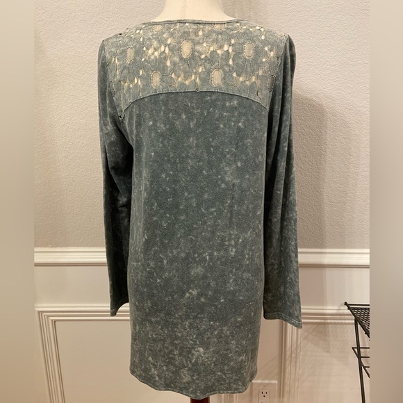 Adore Soft Stretch Jersy Knit Boho Lace Blouse Size Small - Picture 4 of 12